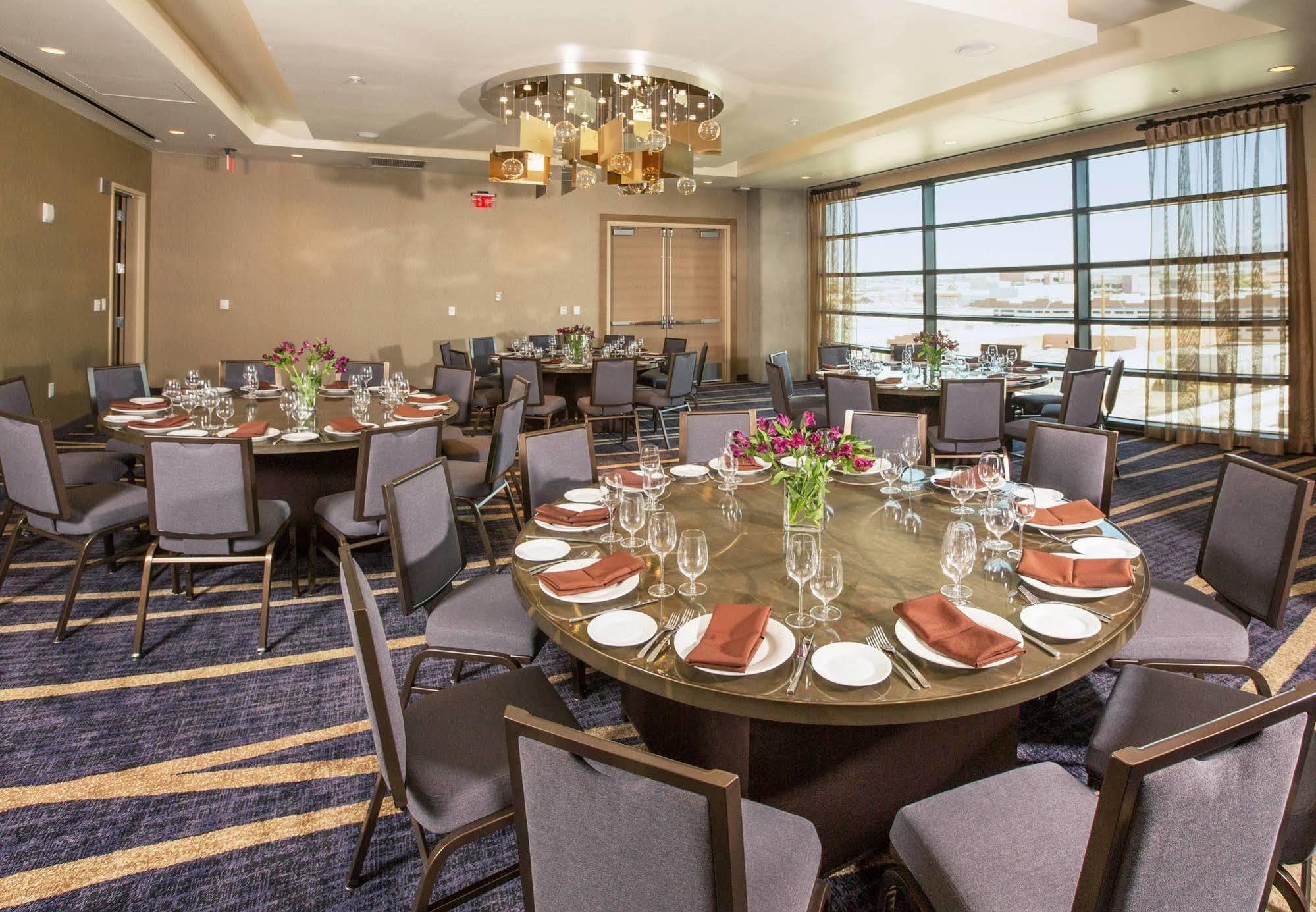 Residence Inn By Marriott Phoenix Downtown Esterno foto